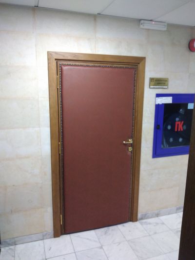 фурнировани врати - МУРА 2С ЕООД - София, Дружба
